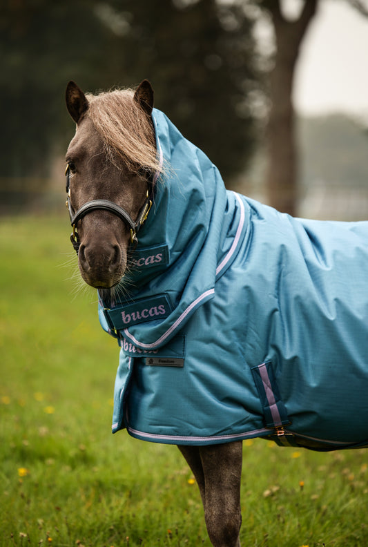 Bucas Freedom Turnout 300 full neck Pony
